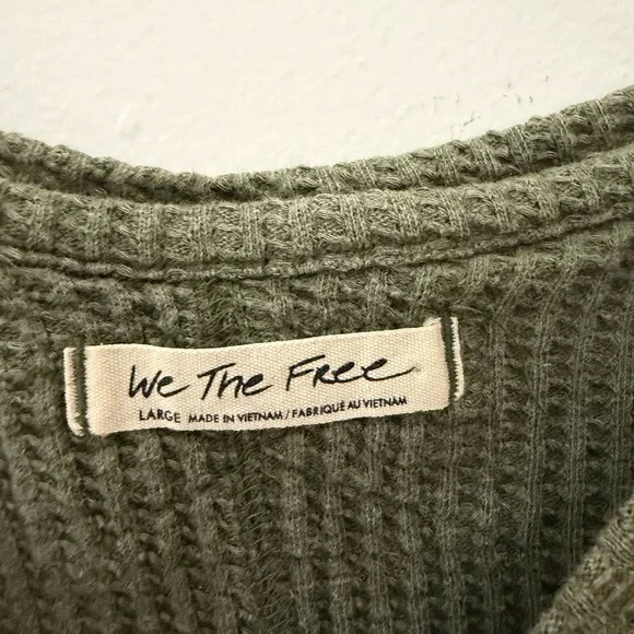 Free People We the Free Roll With It Thermal Long Sleeve Top in Moss Size Large - Picture 6 of 16
